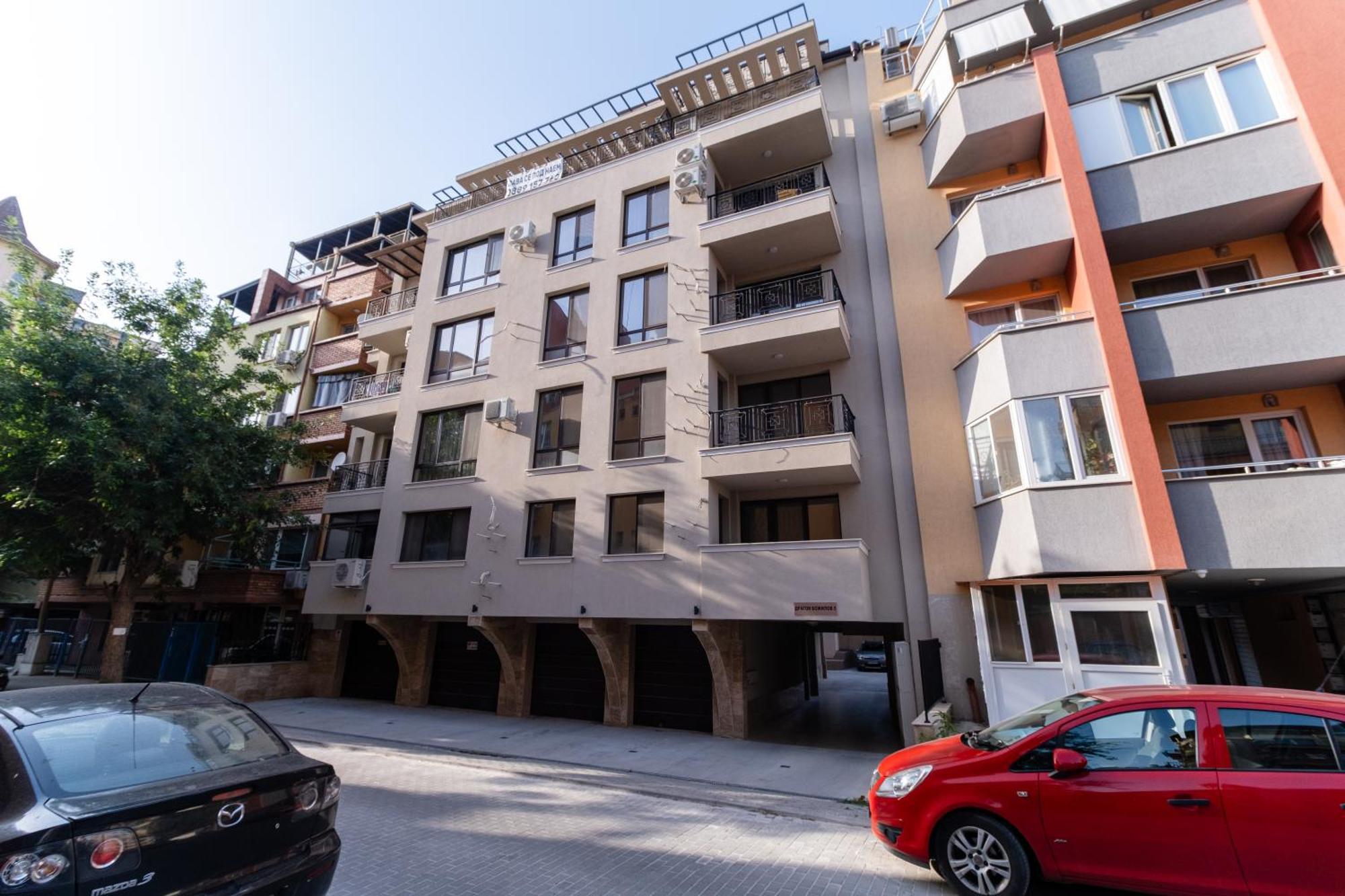 1-Bedroom Apartment With Free Private Parking Plovdiv Luaran gambar
