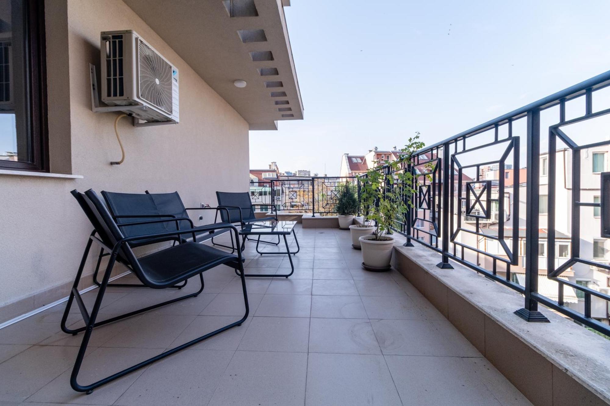 1-Bedroom Apartment With Free Private Parking Plovdiv Luaran gambar