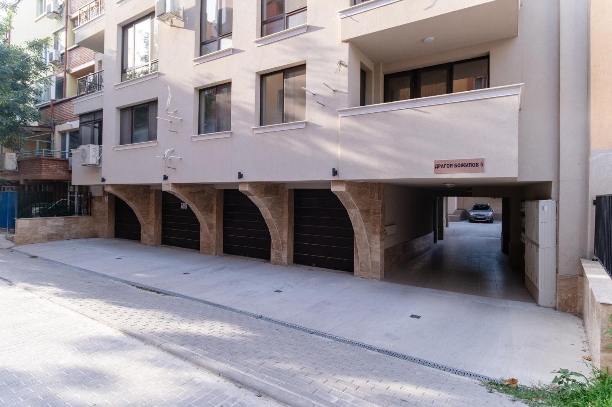 1-Bedroom Apartment With Free Private Parking Plovdiv Luaran gambar