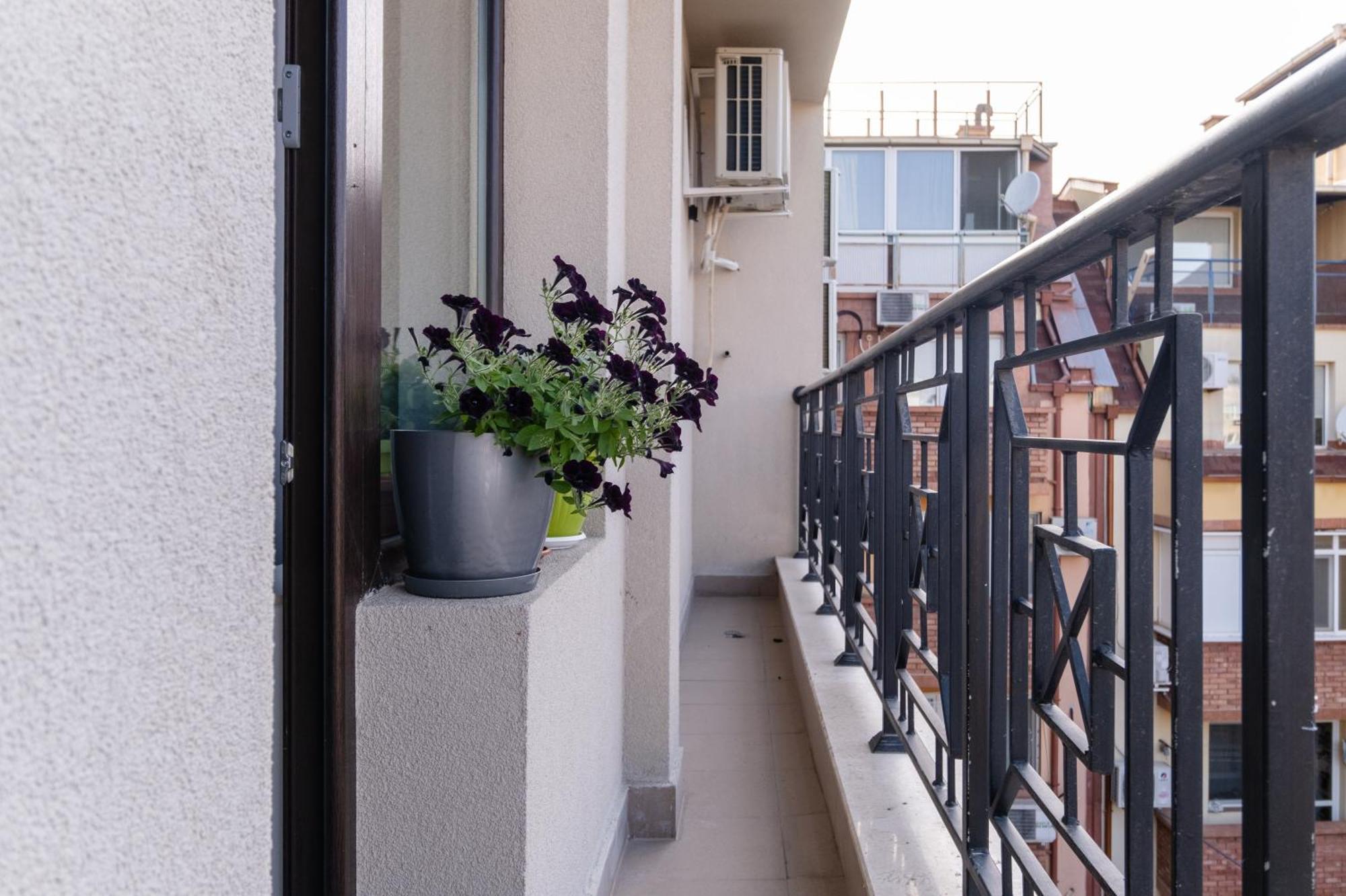 1-Bedroom Apartment With Free Private Parking Plovdiv Luaran gambar